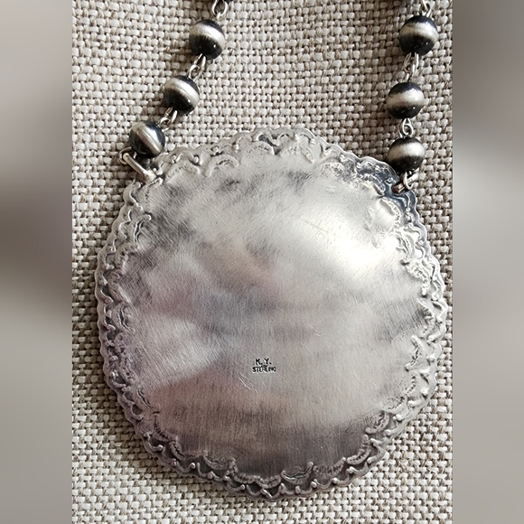 Incredible Large Turquoise Heart Necklace By Navajo Artist Kathleen Yazzie - Picture 3 of 6